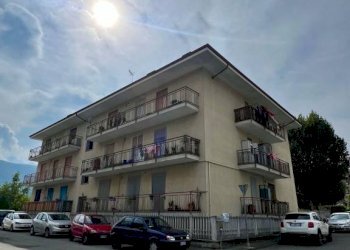 Facciata - Three-room apartment via Brigata Taurinense, Luserna San Giovanni - photo 35