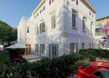 Facciata - Quadrilocale via Pasquale Besenghi, 23, Trieste - foto 1