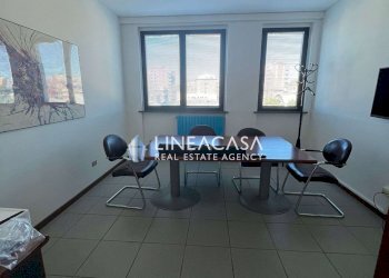 Ufficio via Bernini 5/7, Corsico - foto 2