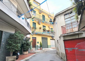 Four-room apartment Via San Nicolò, Messina - photo 22