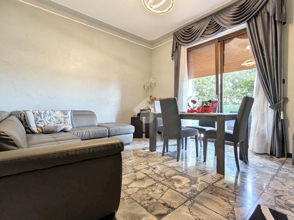 Appartamento Via Alessandro Manzoni, Novi Ligure - foto 1