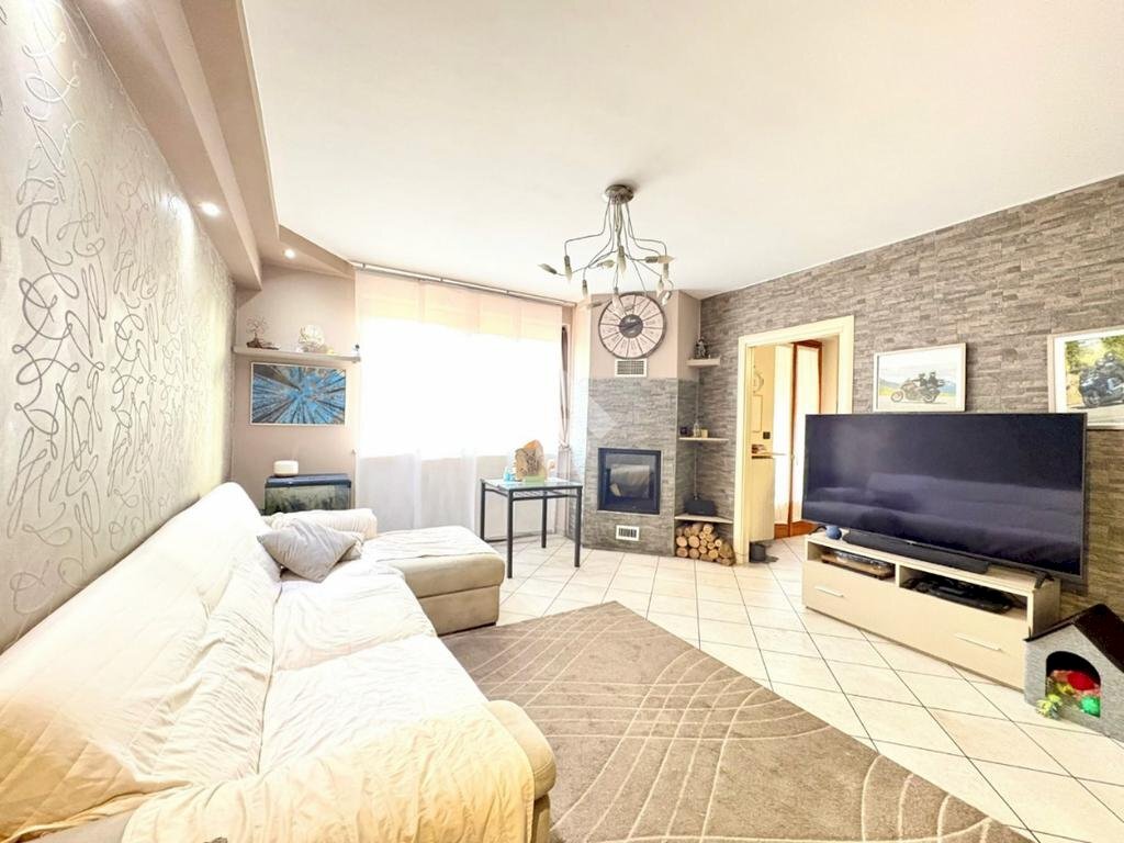 Quadrilocale Via cossu, Carignano - foto 3