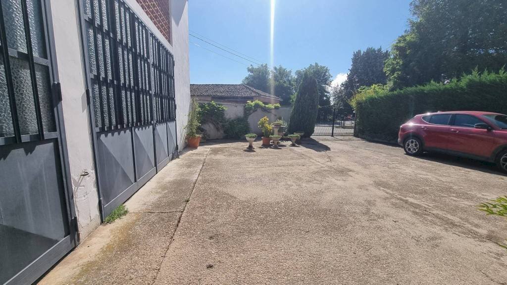 Cortile interno - Rustic piazza Guglielmo Marconi, 5, Vigliano d'Asti - photo 3