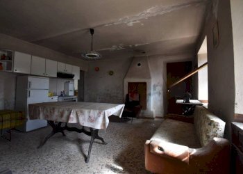 Salone - Rustico Regione Sconi, Cassinasco - foto 29