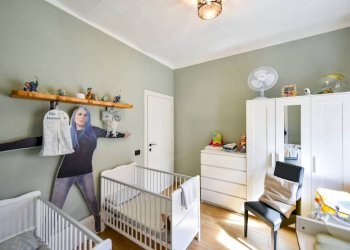 Camera da letto - Quadrilocale via Camillo Saccarelli, 15, Venaria Reale - foto 32