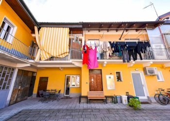 Facciata - Quadrilocale via Camillo Saccarelli, 15, Venaria Reale - foto 39