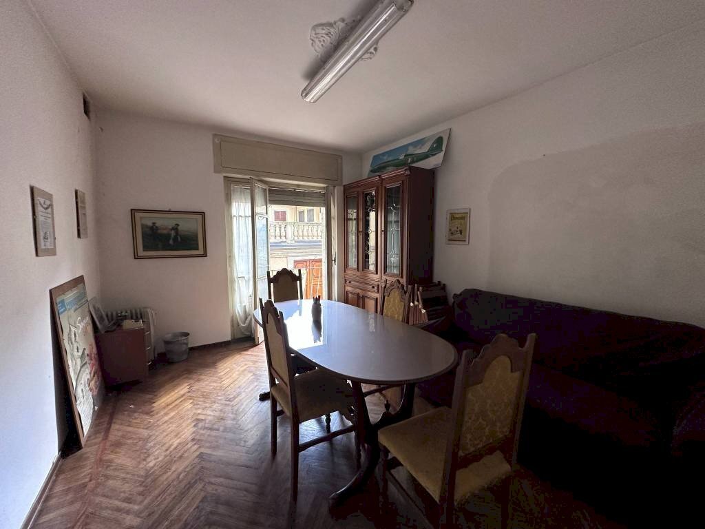 Salone - Four-room apartment via Gardezzana, Carmagnola - photo 3