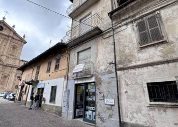 Facciata - Four-room apartment via Gardezzana, Carmagnola - photo 12