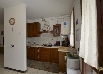 Trilocale VIA   Tassinari, Cento - foto 27