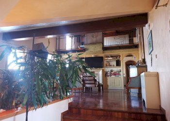 Four-room apartment Bologna (neighborhood Navile) - photo 3