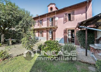 Villa via Assietta, 9, Bricherasio - foto 1