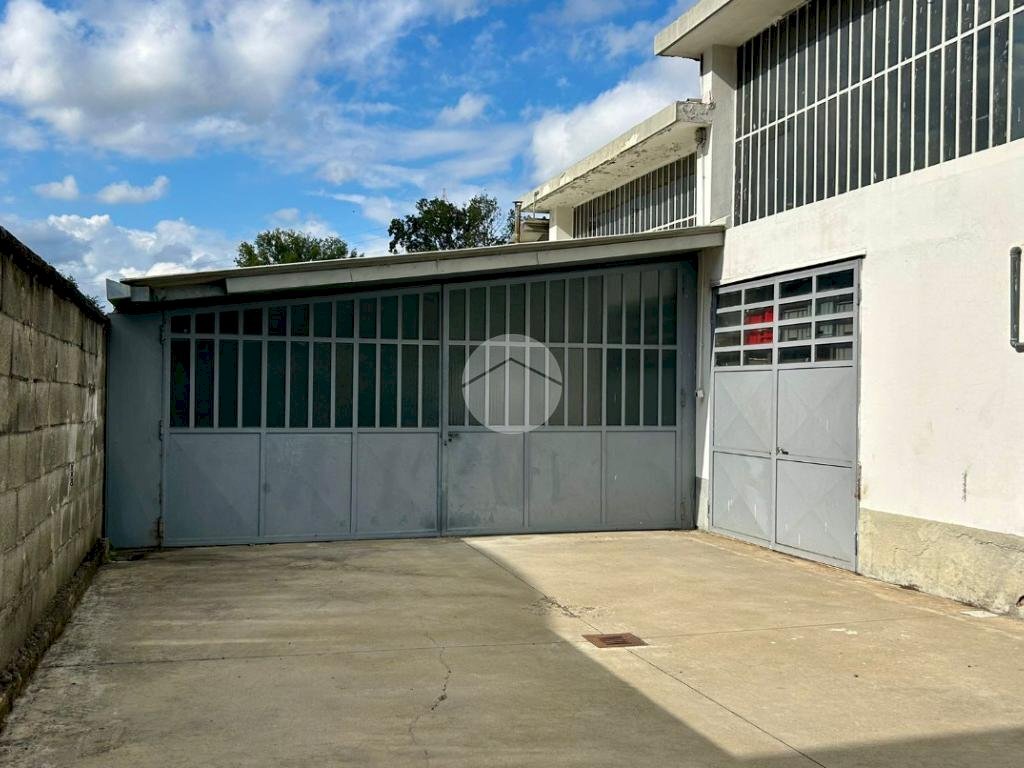 Box Strada Borgaretto, Beinasco - photo 2