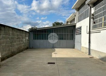 Box Strada Borgaretto, Beinasco - photo 1