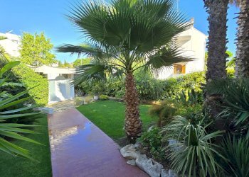 Foto 6 - Villa VIA TOMMASO SICILIANI
 
6, Bari - foto 6