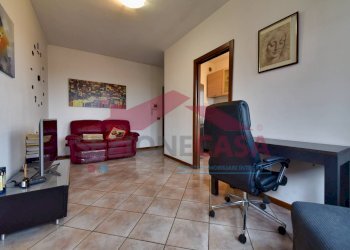 Foto 2 - Bilocale CARONNO PERTUSELLA
 
1340, Caronno Pertusella - foto 2