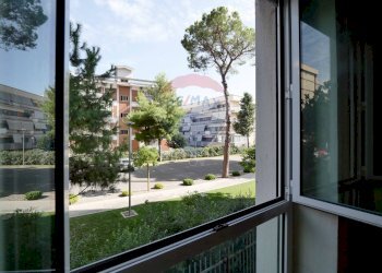 Balcone - Appartamento Corso Alcide De Gasperi
 
300, Bari - foto 5