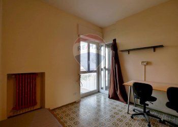 Ufficio - Appartamento Corso Alcide De Gasperi
 
300, Bari - foto 12