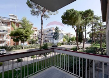 Balcone - Appartamento Corso Alcide De Gasperi
 
300, Bari - foto 19