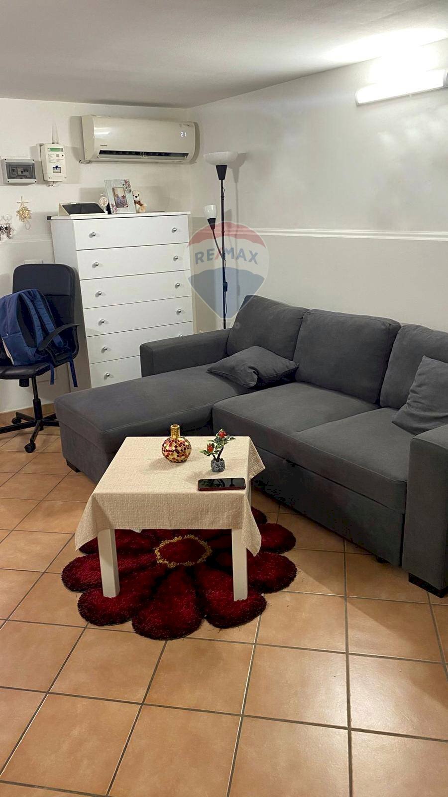 Soggiorno - Casa indipendente Via Fiorentino
 
15, Catania - foto 3