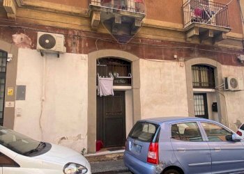 Edificio all\'aperto - Casa indipendente Via Fiorentino
 
15, Catania - foto 2