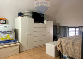 Camera / camera da letto - Casa indipendente Via Fiorentino
 
15, Catania - foto 13