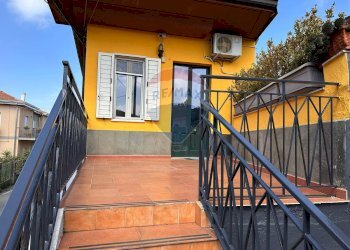 Terrazza - Casa indipendente Via Fossa della Neve
 
2, Linguaglossa - foto 3