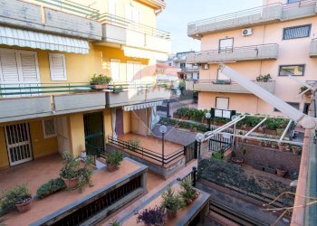 Edificio all\'aperto - Bilocale Via Spiaggia
 
77/D, Mascali - foto 14