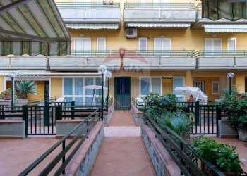 Balcone - Bilocale Via Spiaggia
 
77/D, Mascali - foto 22