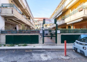 Edificio all\'aperto - Bilocale Via Spiaggia
 
77/D, Mascali - foto 24