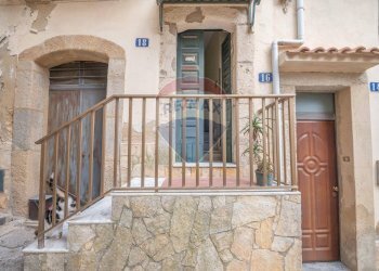 Casa all\'aperto - Casa indipendente RONCO DE FRANCISCI
 
16/18, Caltagirone - foto 1