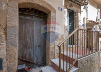 Scale - Casa indipendente RONCO DE FRANCISCI
 
16/18, Caltagirone - foto 4