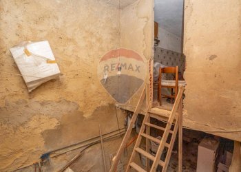 Non correlato - Casa indipendente RONCO DE FRANCISCI
 
16/18, Caltagirone - foto 28