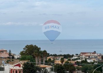 Vista dell\'acqua - Appartamento Via Bongiovanni
 
snc, Augusta - foto 6