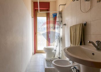 Bagno - Quadrilocale Via Cassiopea
 
30, Catania - foto 14