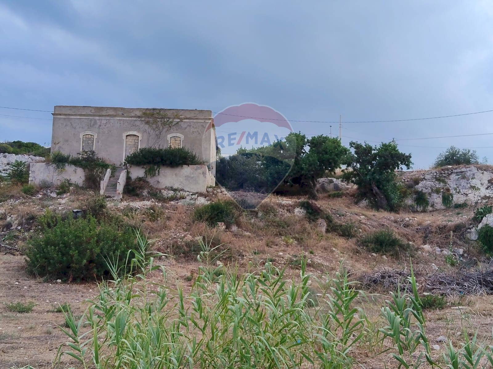 Casa all\'aperto - Villa via dei Garofani
 
snc, Augusta - foto 1