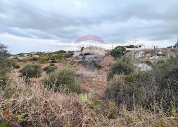 Vista delle montagne - Villa Via dei garofani
 
snc, Augusta - foto 8