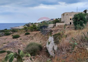 Vista delle montagne - Villa Via dei Garofani
 
snc, Augusta - foto 26