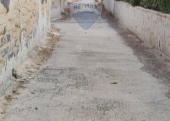 Non correlato - Villa Via dei Garofani
 
snc, Augusta - foto 33