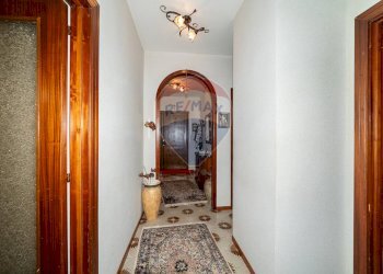 Hall / corridoio - Quadrilocale portella della ginestra
 
63, Misterbianco - foto 11