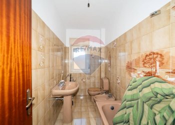 Bagno - Quadrilocale portella della ginestra
 
63, Misterbianco - foto 13