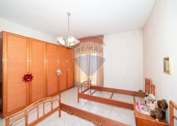 Camera / camera da letto - Quadrilocale portella della ginestra
 
63, Misterbianco - foto 19