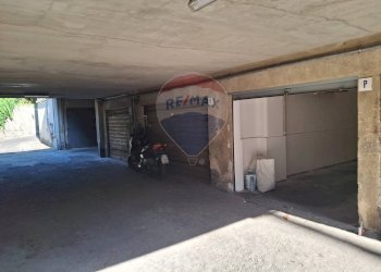 Parcheggio - Box Via Masaniello
 
28, Catania - foto 5