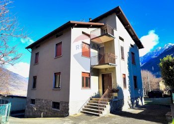 Edificio all\'aperto - Casa semi indipendente Breno - foto 6