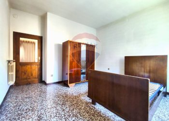 Stanza vuota - Casa semi indipendente Breno - foto 22