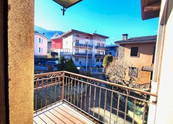 Balcone - Casa semi indipendente Breno - foto 31