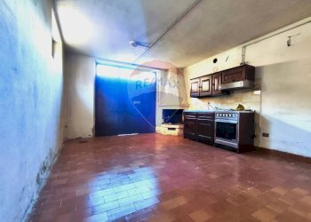 Cucina - Casa semi indipendente Breno - foto 42