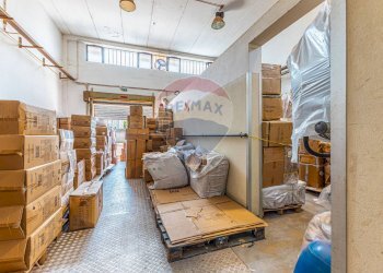 Dispensa di stoccaggio - Locale Commerciale Predda Niedda strada n° 25, Sassari - foto 4