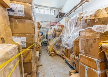 Dispensa di stoccaggio - Locale Commerciale Predda Niedda strada n° 25, Sassari - foto 5