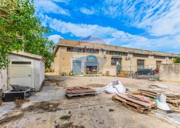 Casa all\'aperto - Locale Commerciale Predda Niedda strada n° 25, Sassari - foto 28