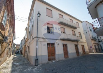 Edificio all\'aperto - Independent house Via Roma
 
1, Carinola - photo 1